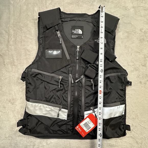 The North Face Black and Gray Tactical Vest - Picture 9 of 16